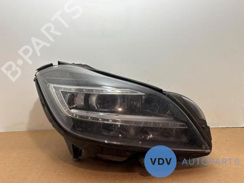 Used Right headlight MERCEDES-BENZ CLS Shooting Brake (X218) CLS 250 CDI / BlueTEC / d (218.903, 218.904) (204 hp) 27645990