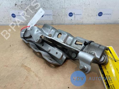 Hinge/Door check strap MERCEDES-BENZ C-CLASS (W203) C 200 CDI (203.007) | BP25968410C146 