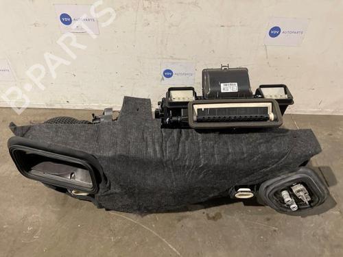 heater-matrix-box-mercedes-benz-e-class-w213-2016-38835753 main image