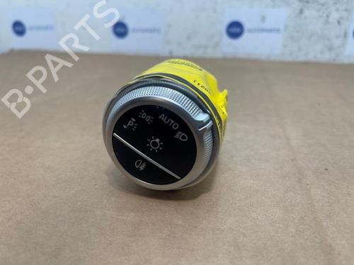 headlight-switch-mercedes-benz-c-class-w206-2021-38835338 main image