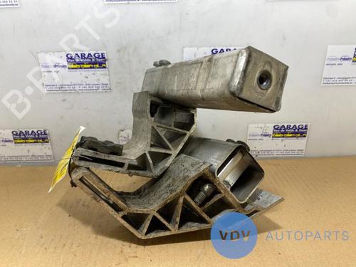 Crossmember MERCEDES-BENZ C-CLASS (W205) C 250 BlueTEC / d (205.008, 205.006) | BP25953659C162 
