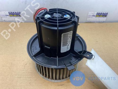 Heater blower motor MERCEDES-BENZ C-CLASS (W204) C 200 CDI (204.001) | BP25955933M62 