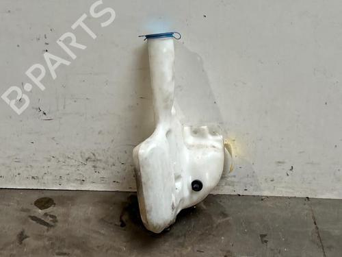 Used Windscreen washer tank Windscreen washer tank 39571475 39571475