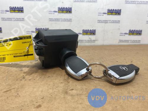 Ignition barrel MERCEDES-BENZ A-CLASS (W176) A 180 CDI / d (176.012) | BP25946081M48 
