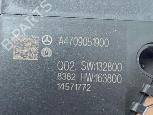 Warning switch MERCEDES-BENZ X-CLASS (470) X 350 d 4-matic (470.252) | BP38829341I22 - Image 3