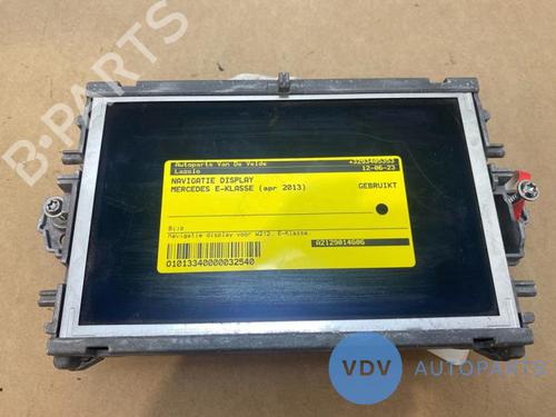 Used Display monitor MERCEDES-BENZ E-CLASS (W212) E 250 (212.036) (211 hp) 25950628