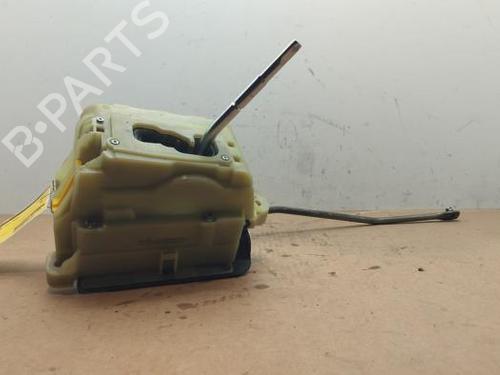 gear-lever-mercedes-benz-e-class-w212-2009-2010-2011-2012-2013-2014-2015-2016-38817851 main image