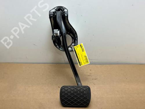 Used Break pedal Break pedal 38822418 38822418