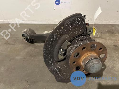 Used Left front steering knuckle MERCEDES-BENZ CLS (C218) CLS 220 BlueTEC / d (218.301) (177 hp) 25970123