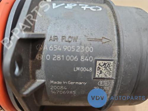 Mass air flow sensor MERCEDES-BENZ GLA (H247) GLA 200 d (247.712) | BP29383981M95 
