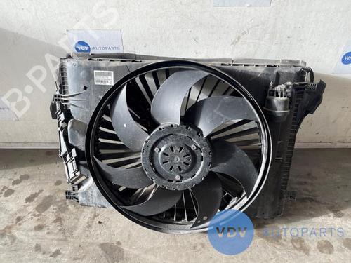 Køleventilator elektrisk MERCEDES-BENZ E-CLASS T-Model (S212) E 300 Hybrid / BlueTEC Hybrid (212.298) (204 hp) 25973520