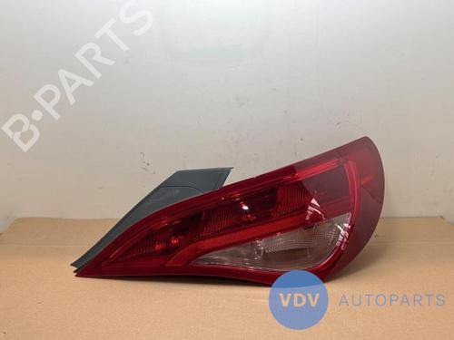 Fanale posteriore destro MERCEDES-BENZ CLA Coupe (C117) CLA 200 CDI / d (117.308) (136 hp) 28364229