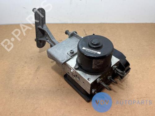 Used ABS pump MERCEDES-BENZ CLK (C209) CLK 270 CDI (209.316) (170 hp) 27268719
