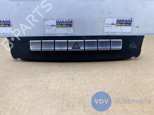 Used Warning switch MERCEDES-BENZ C-CLASS (W204) C 200 CDI (204.001) (136 hp) 25946670