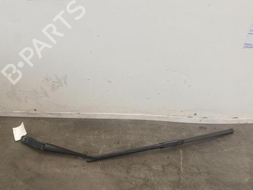 front-windshield-wiper-arm-mercedes-benz-a-class-w169-2004-2005-2006-2007-2008-2009-2010-2011-2012-38847810 main image