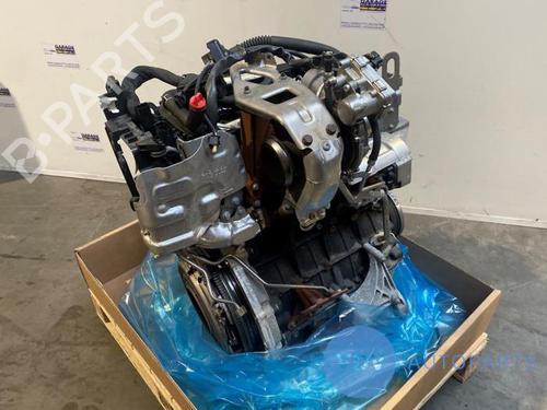 Motor MERCEDES-BENZ SPRINTER 3-t Van (B910) 214 CDI (910.621, 910.623) (143 hp) 25940902