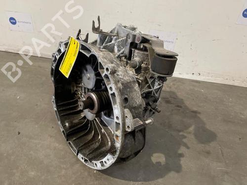 gearbox-mercedes-benz-a-class-w176-2012-2013-2014-2015-2016-2017-2018-38837630 main image
