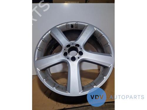Used Rim MERCEDES-BENZ M-CLASS (W164) ML 300 CDI 4-matic (164.121) (204 hp) 25971626