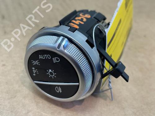 headlight-switch-mercedes-benz-c-class-t-model-s206-2021-38830741 main image