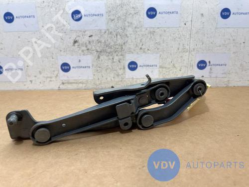 Hinge/Door check strap MERCEDES-BENZ E-CLASS (W211) E 320 CDI (211.022) | BP25968257C146 