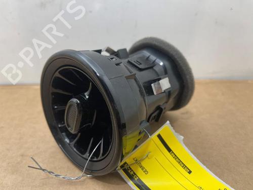 air-vent-mercedes-benz-sprinter-35-t-van-b907-b910-2018-38826979 main image
