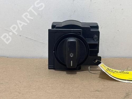 Used Headlight switch Headlight switch 38828041 38828041
