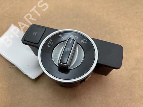 forlygtekontakt-mercedes-benz-e-class-convertible-a207-2010-2011-2012-2013-2014-2015-2016-38827302 main image