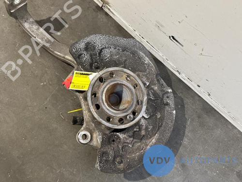Right front steering knuckle MERCEDES-BENZ C-CLASS Convertible (A205) C 220 d 4-matic (205.415) | BP25951128M26 