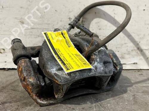 Used Left rear brake caliper Left rear brake caliper MERCEDES-BENZ SPRINTER 3,5-t Van (B907, B910) 315 CDI RWD (907.631, 907.633, 907.635, 907.637) (150 hp) 38818620 38818620