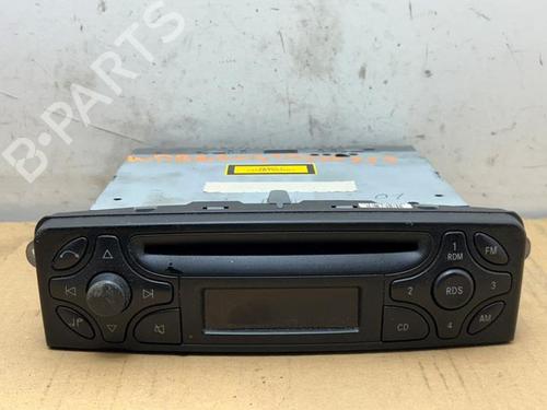 Used Radio Radio MERCEDES-BENZ C-CLASS (W203) C 200 CDI (203.004) (116 hp) 38820406 38820406