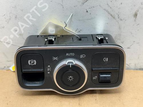 Used Headlight switch MERCEDES-BENZ A-CLASS (W177) A 200 (177.087) (163 hp) 31038864