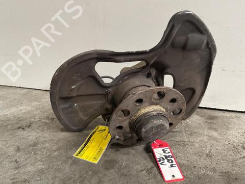 Used Right front steering knuckle Right front steering knuckle MERCEDES-BENZ C-CLASS (W204) C 200 CDI (204.001) (136 hp) 38857047 38857047