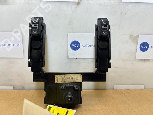 Used Switch Switch MERCEDES-BENZ C-CLASS (W202) C 220 (202.022) (150 hp) 38841359 38841359
