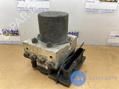 Used Electronic module MERCEDES-BENZ B-CLASS Sports Tourer (W245) B 200 TURBO (245.234) (193 hp) 25951385