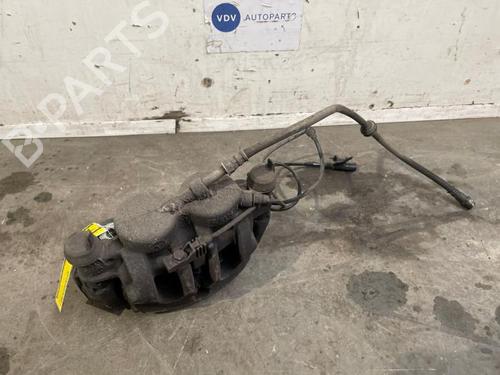 Used Right front brake caliper Right front brake caliper 38832046 38832046