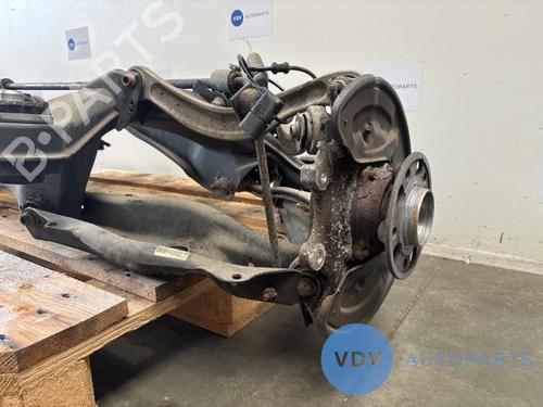 Rear axle MERCEDES-BENZ C-CLASS (W205) C 180 (205.040) | BP25962313M2 