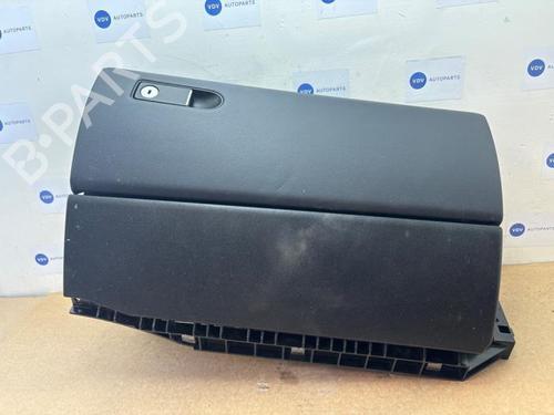 glove-box-mercedes-benz-cls-c218-2011-2012-2013-2014-2015-2016-2017-38839507 main image