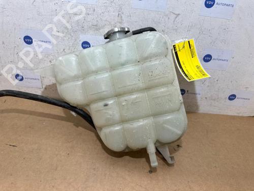 expansion-tank-mercedes-benz-x-class-470-2017-2018-2019-2020-38829686 main image