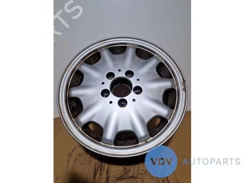 Used Rim MERCEDES-BENZ E-CLASS (W210) E 200 CDI (210.007) (116 hp) 25971472