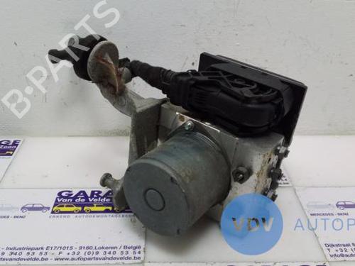 Used Electronic module MERCEDES-BENZ B-CLASS Sports Tourer (W245) B 180 (245.232) (116 hp) 25941171