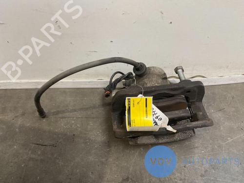 Used Right front brake caliper MERCEDES-BENZ C-CLASS (W204) C 200 CDI (204.001) (136 hp) 25952230