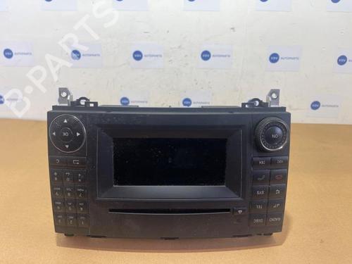 Used Radio Radio MERCEDES-BENZ VITO / MIXTO Van (W639) 116 CDI (639.601, 639.603, 639.605) (163 hp) 38839446 38839446