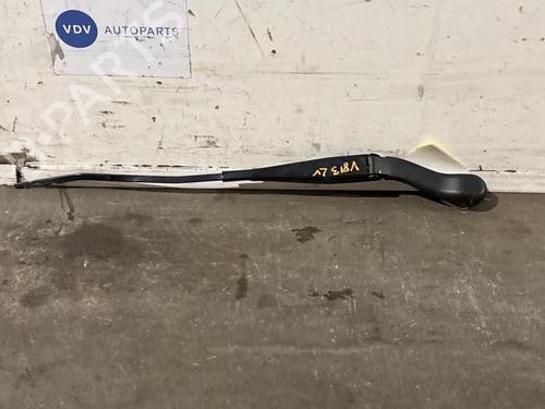 front-windshield-wiper-arm-mercedes-benz-c-class-w206-2021-38835343 main image