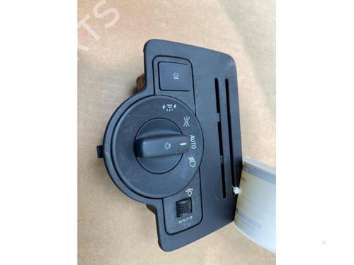 Used Headlight switch Headlight switch 38832761 38832761