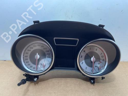 instrument-cluster-mercedes-benz-gla-class-x156-2013-2014-2015-2016-2017-2018-2019-2020-2021-2022-38827026 main image