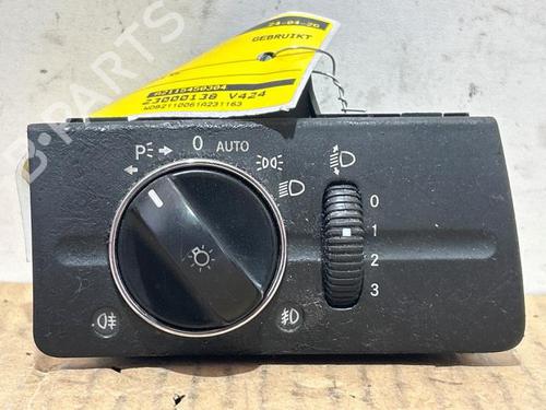 Used Headlight switch Headlight switch MERCEDES-BENZ E-CLASS (W211) E 220 CDI (211.006) (150 hp) 40202467 40202467