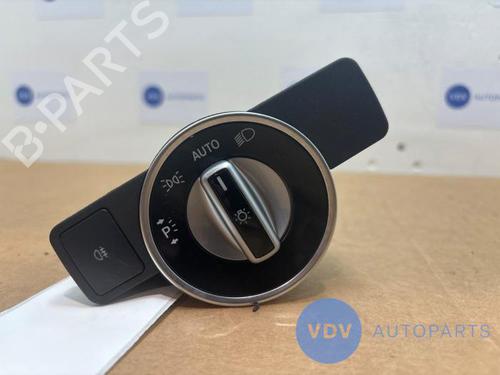 Used Headlight switch MERCEDES-BENZ A-CLASS (W176) A 180 (176.042) (122 hp) 25960320