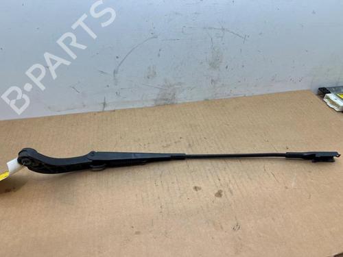 front-windshield-wiper-arm-mercedes-benz-a-class-w169-2004-2005-2006-2007-2008-2009-2010-2011-2012-38819863 main image
