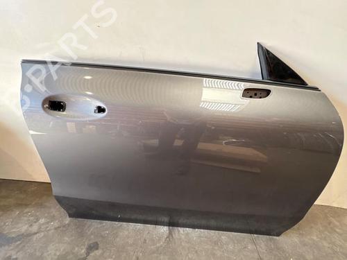right-front-door-mercedes-benz-cla-shooting-brake-x118-2019-38825480 main image