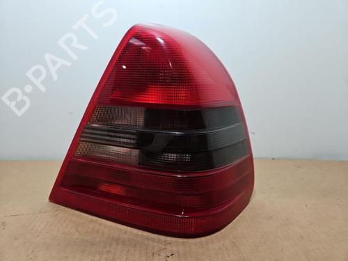 Used Right taillight Right taillight MERCEDES-BENZ C-CLASS (W202) C 220 D (202.121) (95 hp) 38828596 38828596